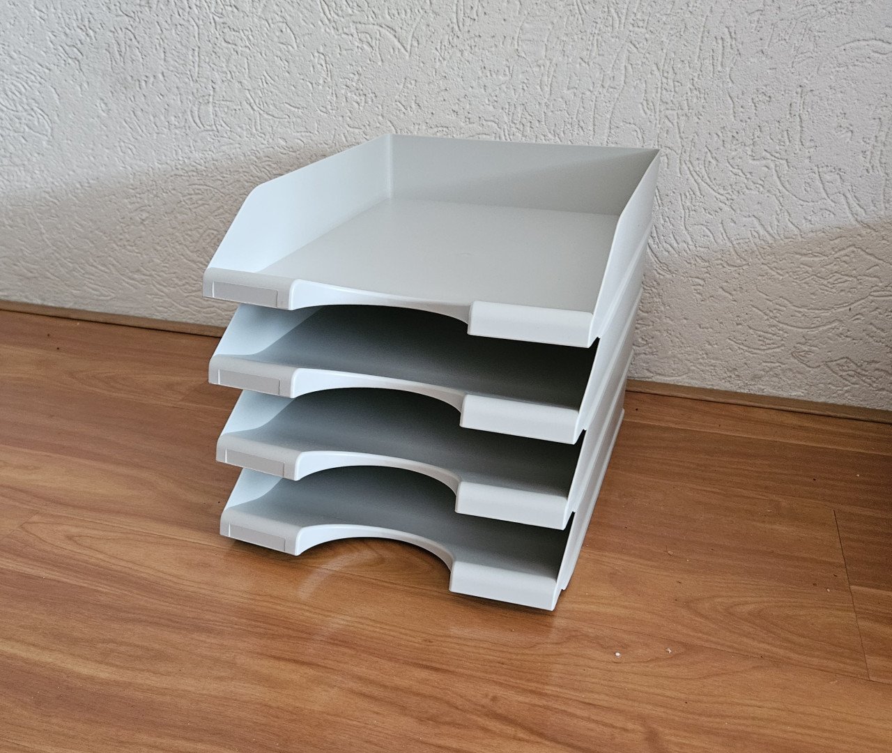 Gratis, 4 brievenbakken.