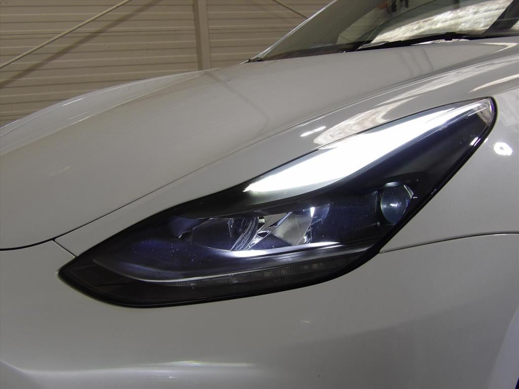 Tesla Model 3 standard 60 kwh plus rwd