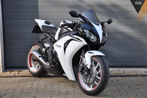 Honda CBR 1000 RR Fireblade