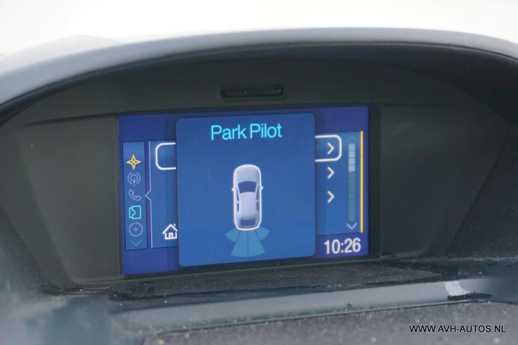 Ford C-max 1.0 edition plus, oliedrukstoring....