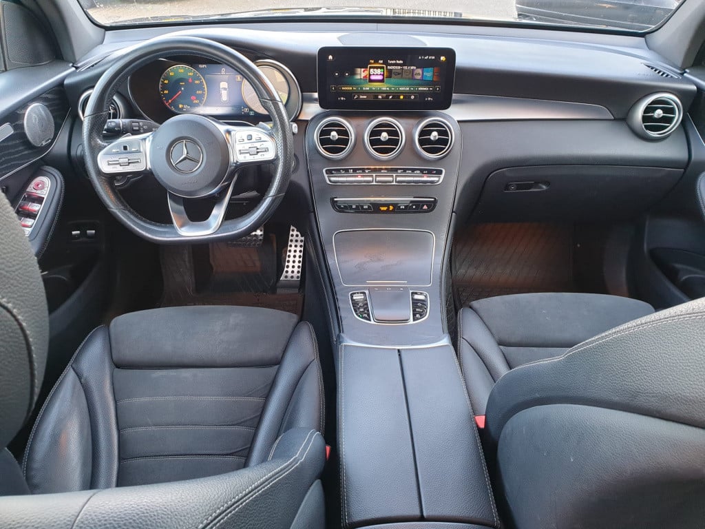 Mercedes-Benz Glc 220d 4matic amg-line -schade!-