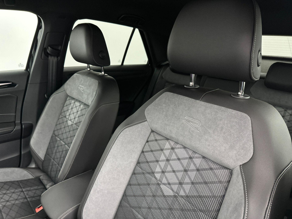 Volkswagen T-roc r-line-edition 1.5 110 kw / 150 pk tsi suv 7 versn