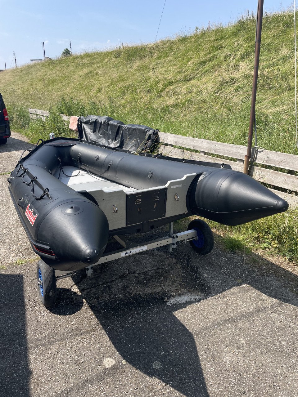 Bombard C3 met Yamaha F20