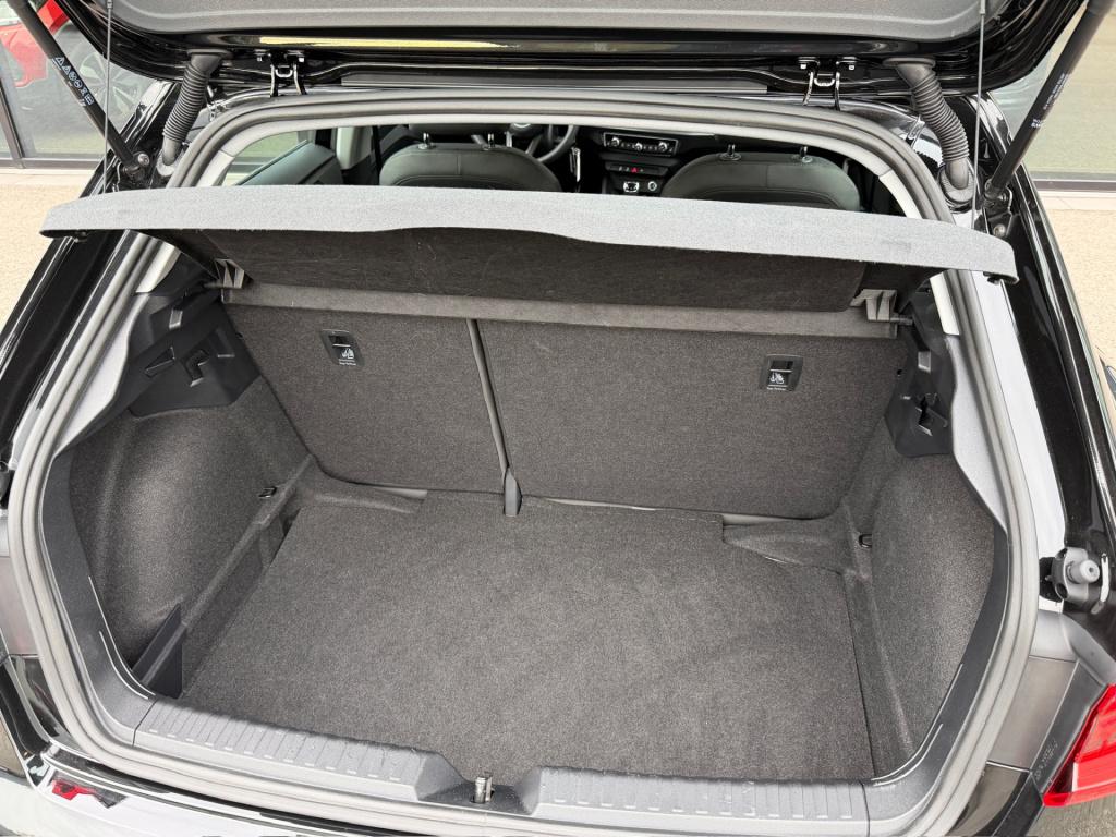 Audi A1 Sportback 30 tfsi 116pk s-tronic s-line | navi | virtual cockpit | 