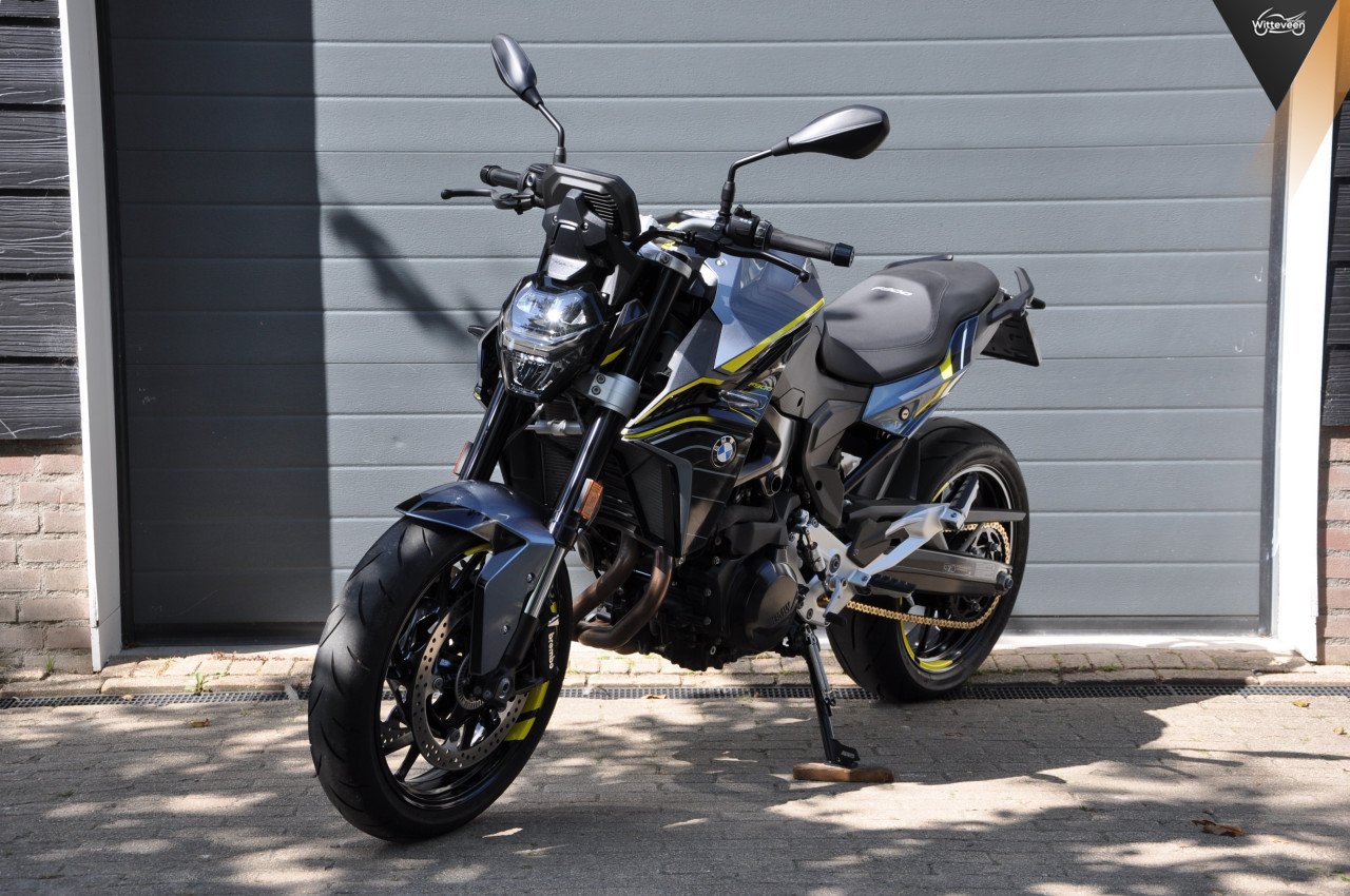 BMW F900R 5400 km!