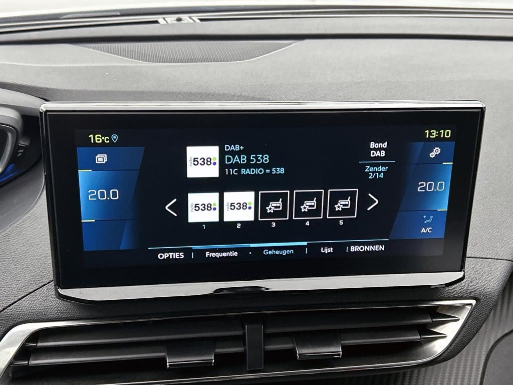 Peugeot 3008 1.6 hybrid 225 allure pack | rijklaar | camera achter |