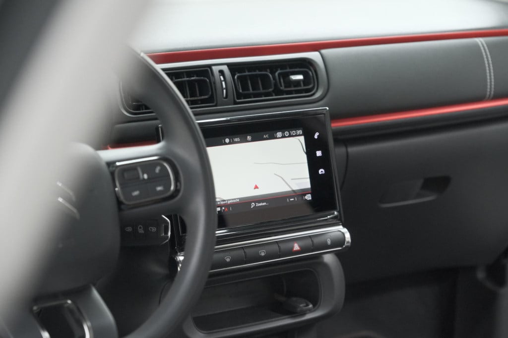 Citroen C3 puretech 82 c-series | parkeersensoren | navigatie | climate con