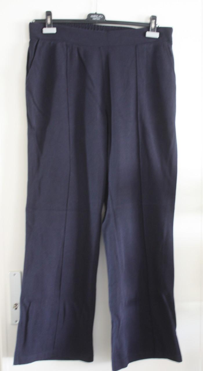 Donkrblauwe pantalon maat 1