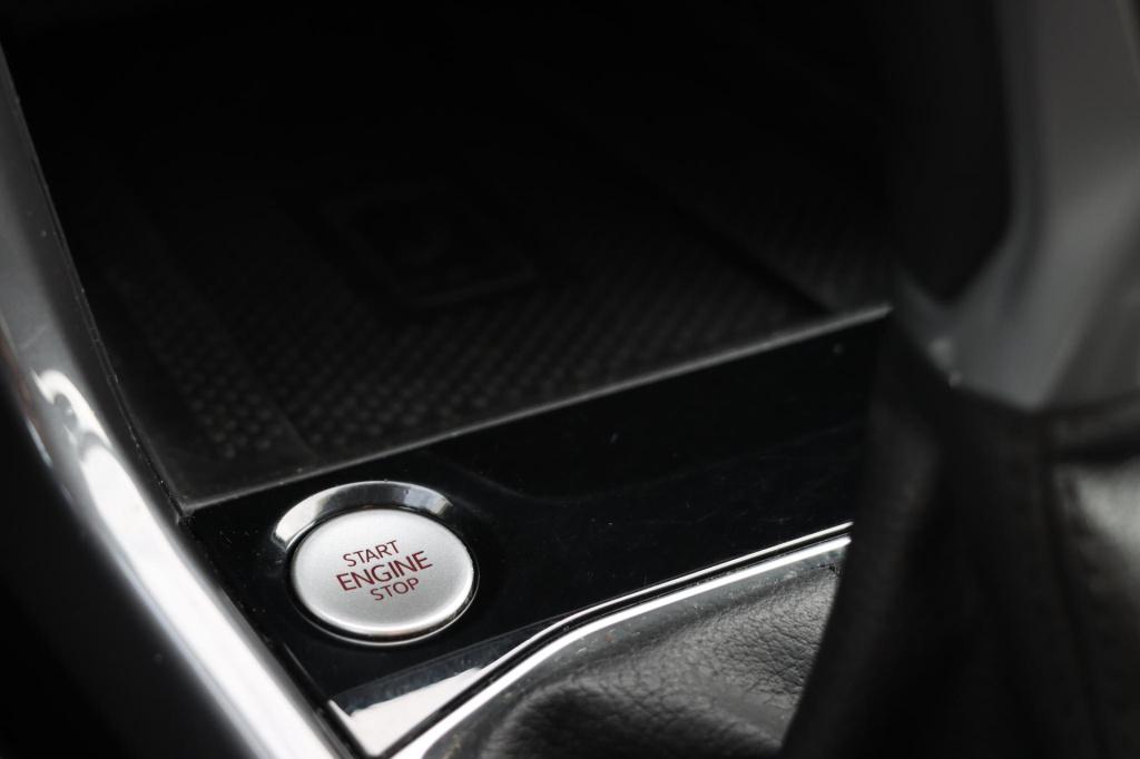 Volkswagen T-cross 1.0 tsi style 115pk dsg7 stoelverwarming | carplay | ada