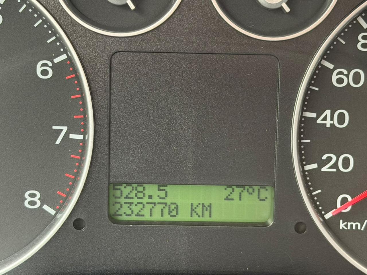 Ford c max bj 2003  1250 euro