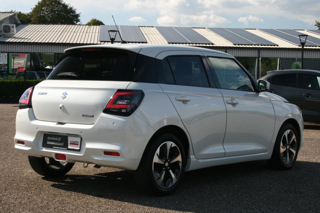 Suzuki Swift 1.2 style smart hybrid