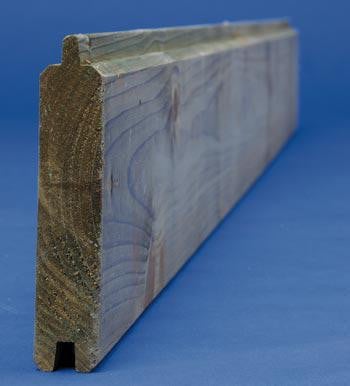 Blokhutdelen 28 mm dik Geimpregneerd Lengte 2.50 en 4.00 mtr
