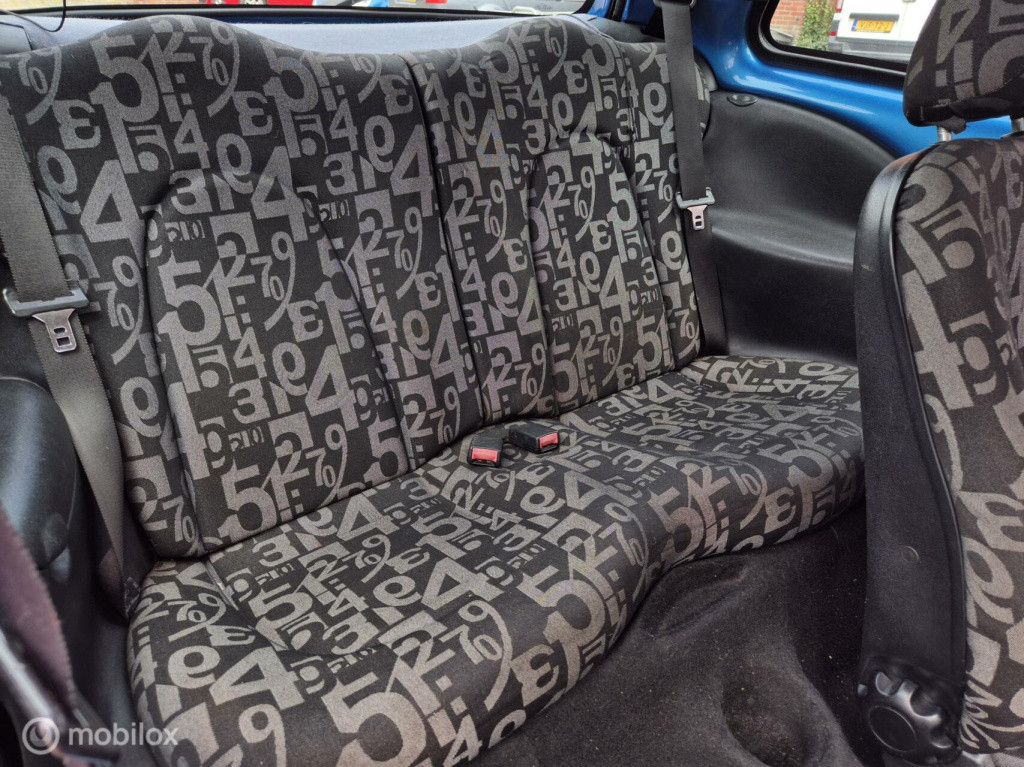 Ford KA 1.3 style / origineel nederlands
