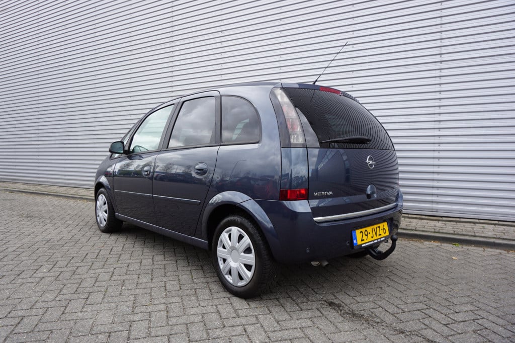 Opel Meriva 1.6-16v cosmo climate / half leder / elektr. ramen / trekhaak /