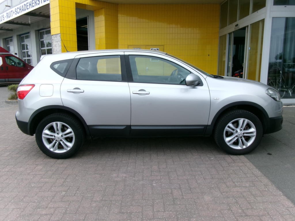 Nissan Qashqai 1.6 cvtc airco, cruise-contr., pdc, trekhaak