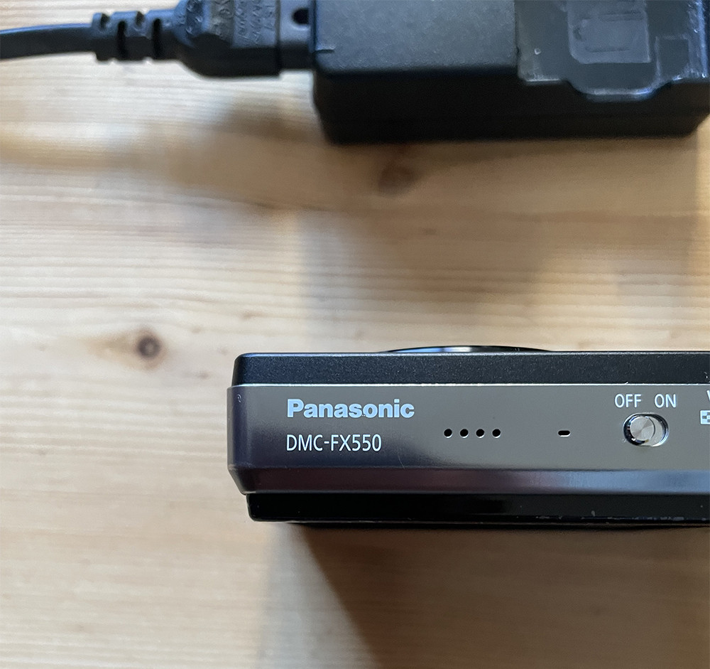 Te koop verschillende analoge +  een digitaal fototoestellen