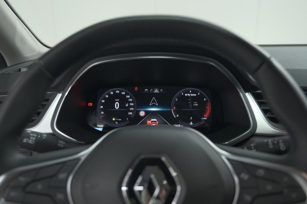 Renault Captur tce 90 techno | 360 camera | 9.3 inch grootscherm | apple ca