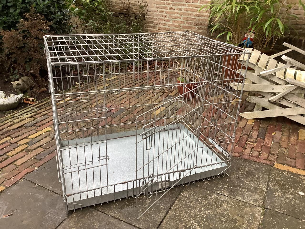 Bench lxbxh 77cm x 55cm x 60cm