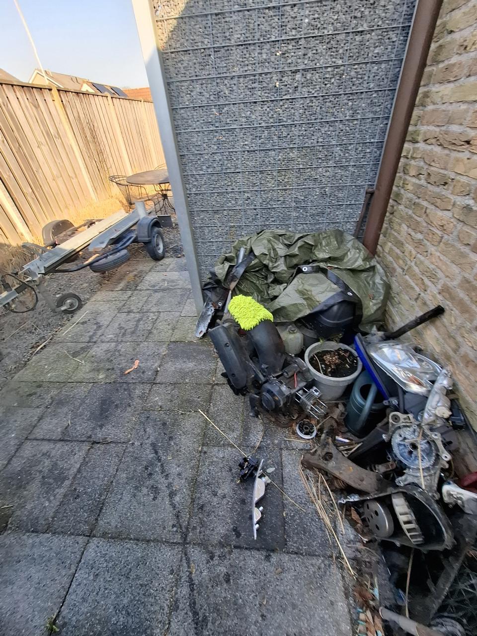 Rest scooter delen veel gratis.