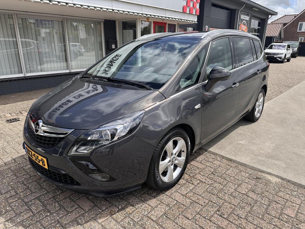 Opel Zafira tourer 1.4 cosmo 7p.