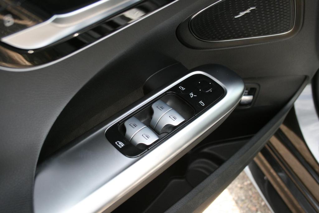 Mercedes-Benz C-Klasse estate 300 e amg line