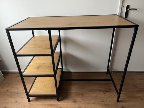 Bartafel met barstoel