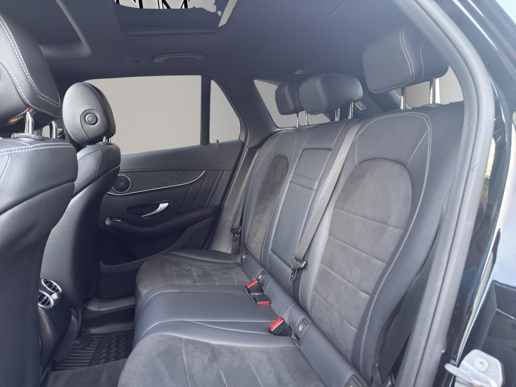 Mercedes-Benz Glc 250 4matic amg pano camera trekhaak
