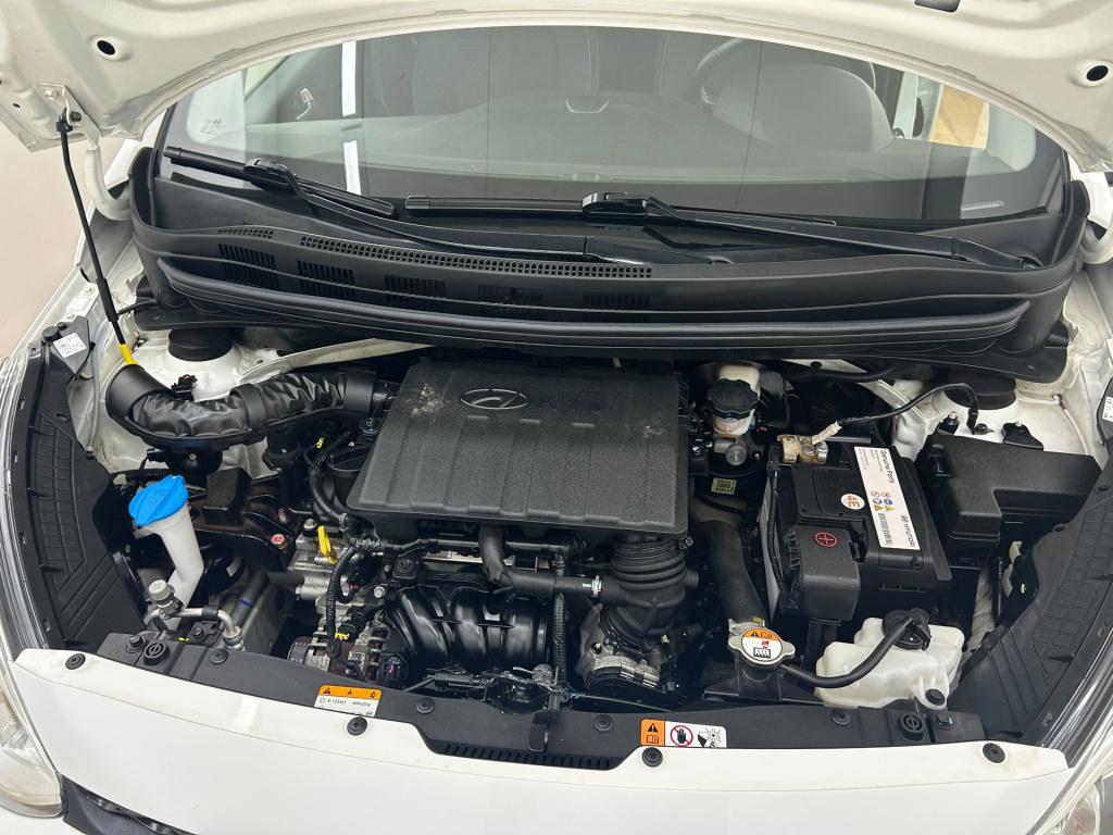 Hyundai I 10 occasion 1.0i i-motion comfort plus | wit | tweedehands hyunda