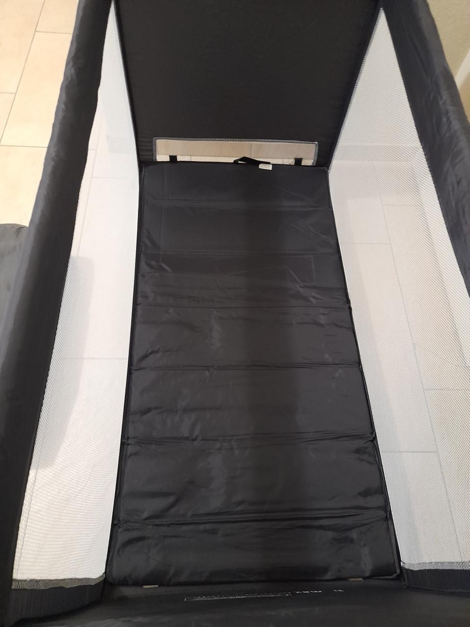 Camping bedje met extra matras (in goede nette staat )