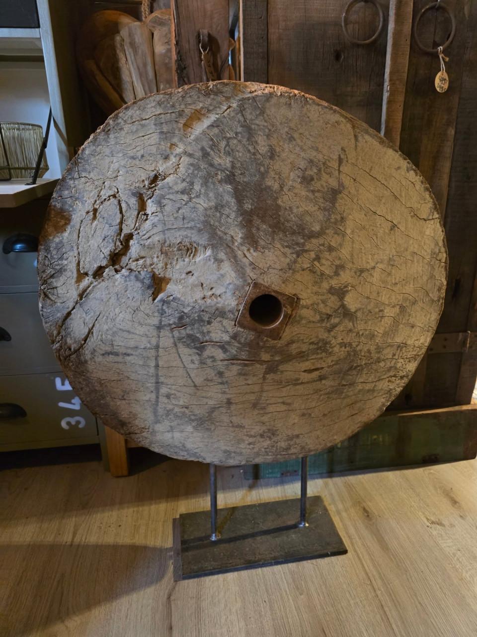 HEEL VEEL ITEMS IN STOER EN SOBER BIJ 3Z FACTORY ARNEMUIDEN, EN HEEL VEEL