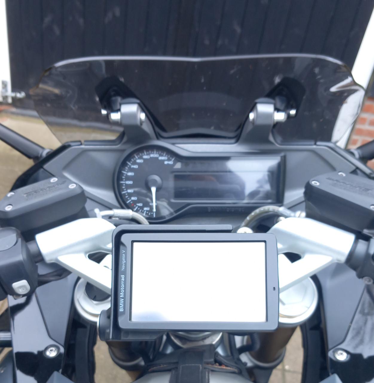 Akrapovic sport einddemper BMW R 1200 RS & R LC modeljaar 2015-