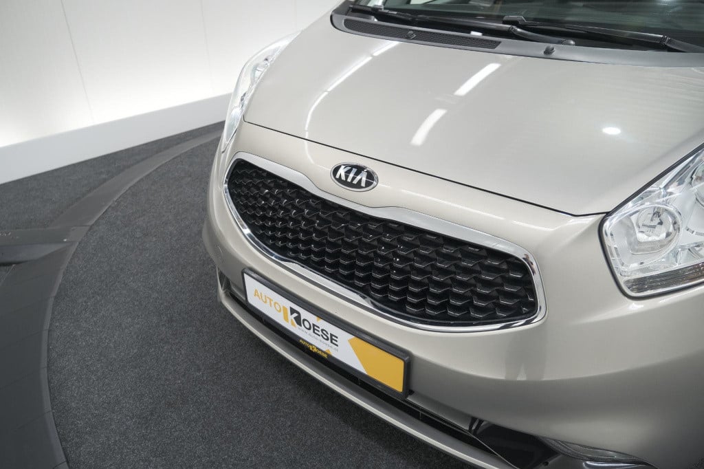 Kia Venga 1.6 cvvt summer edition | trekhaak | camera | navigatie