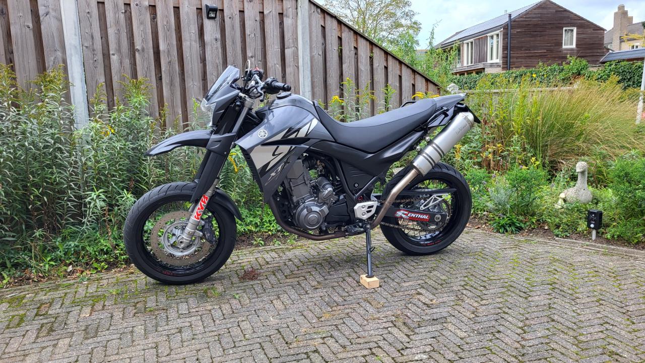 Yamaha XT660X