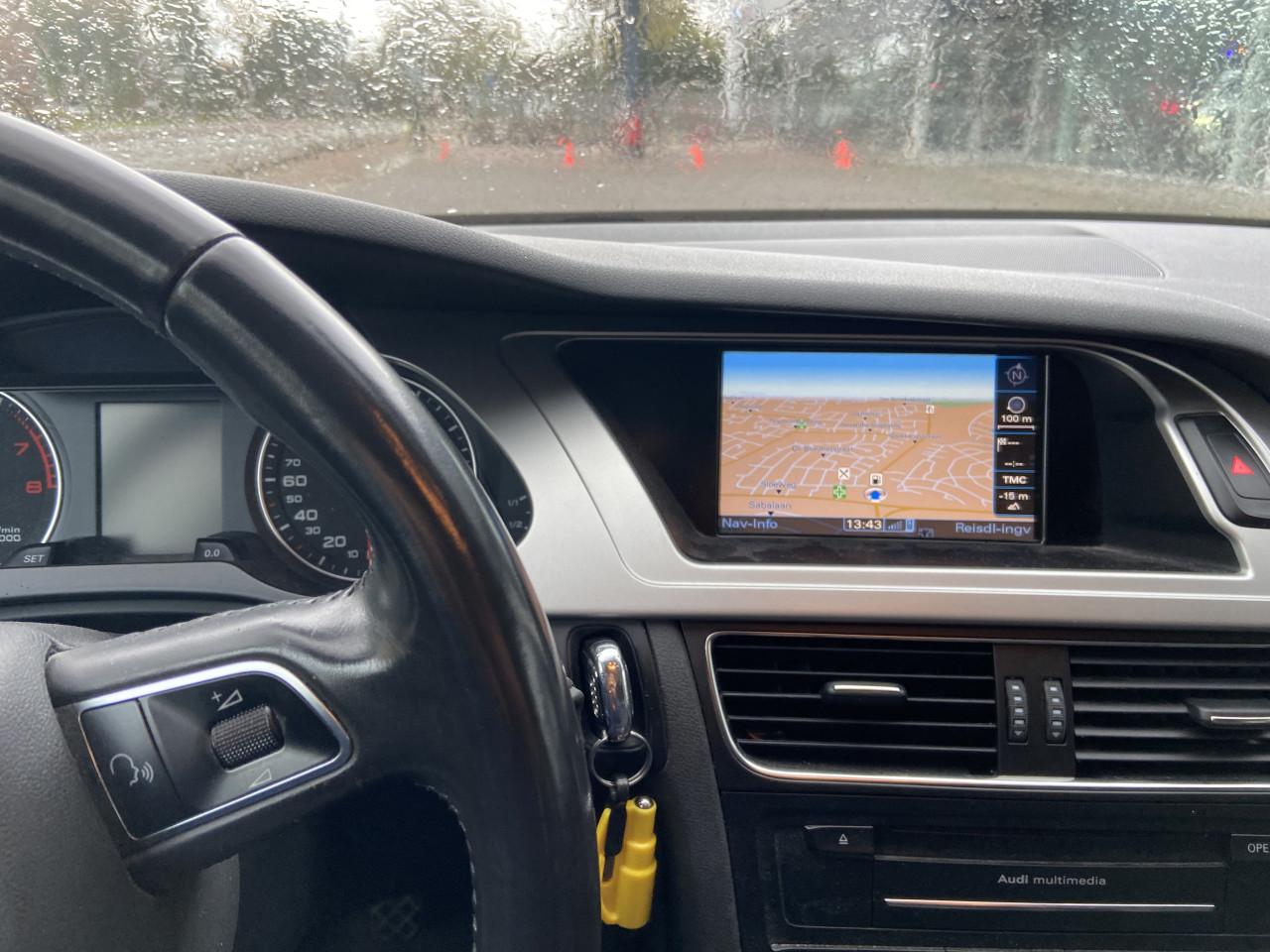 AUDI A4 Pro Line Business