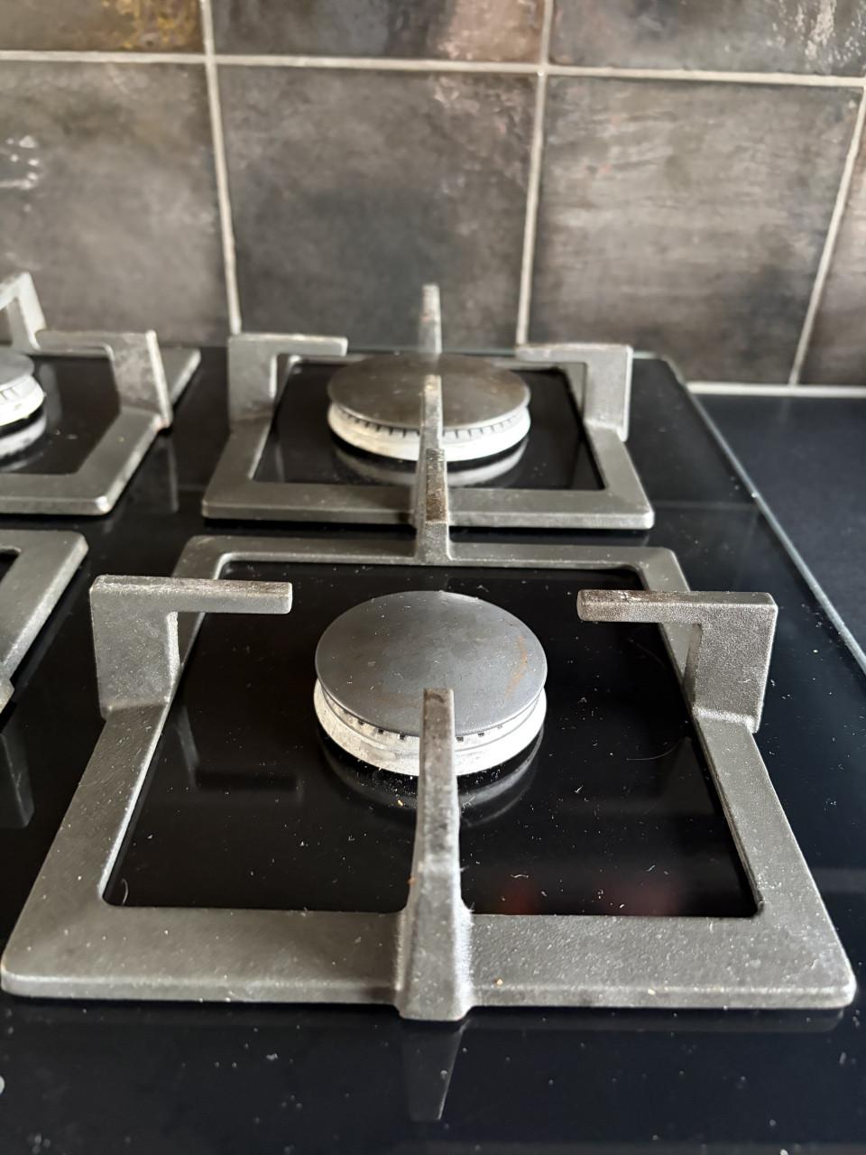 Siemens 5-pits gaskookplaat met wokbrander – zwart glas