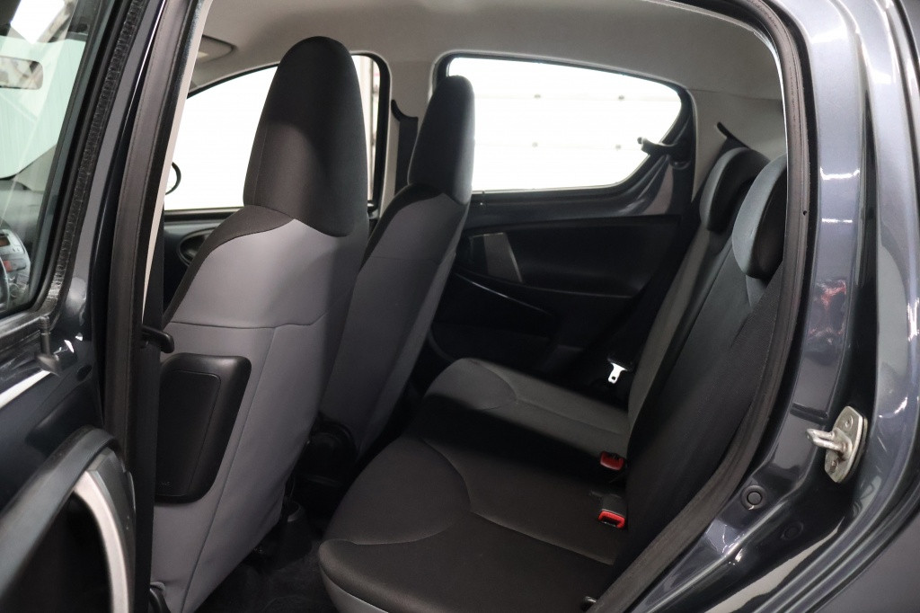 Toyota Aygo 1.0 vvt-i now