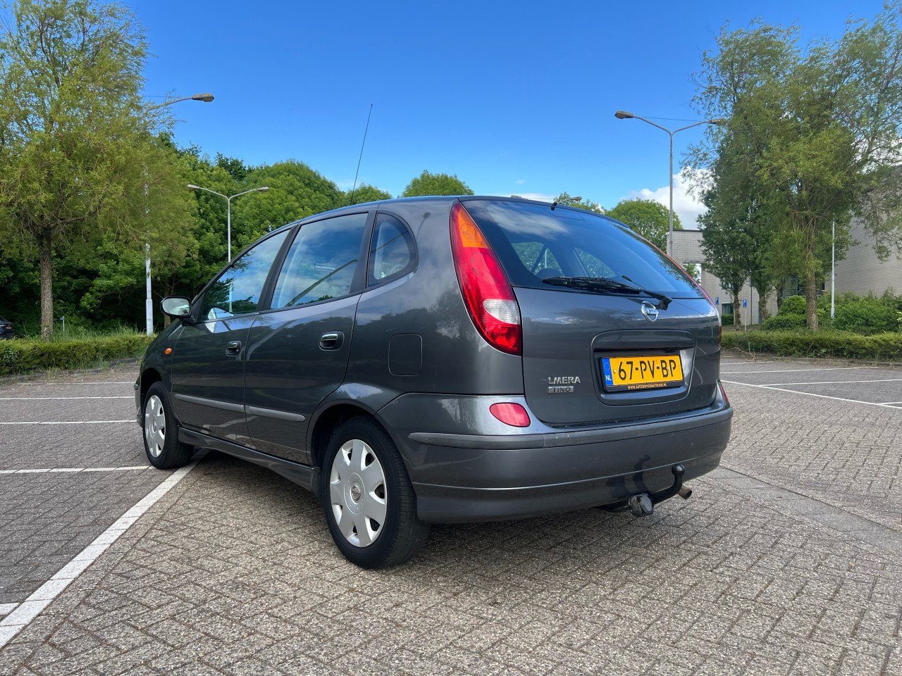 Nissan Almera Tino 1.8 | Apk | Airco | Navigatie | Nap | Trekhaak