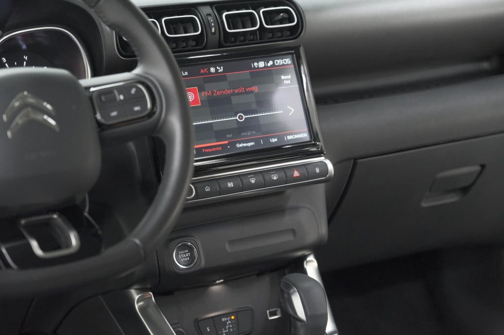 Citroen C3 Aircross puretech 130 eat6 max | camera | navigatie | apple carp