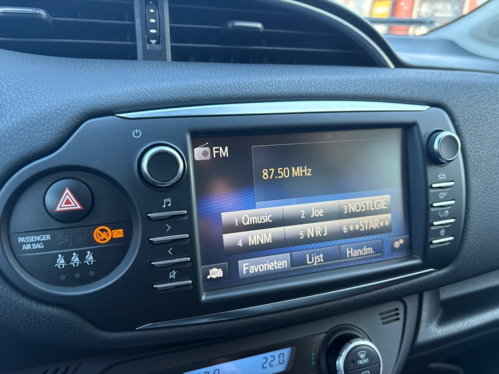 Toyota Yaris 1.5 hybrid y20 exclusive edition