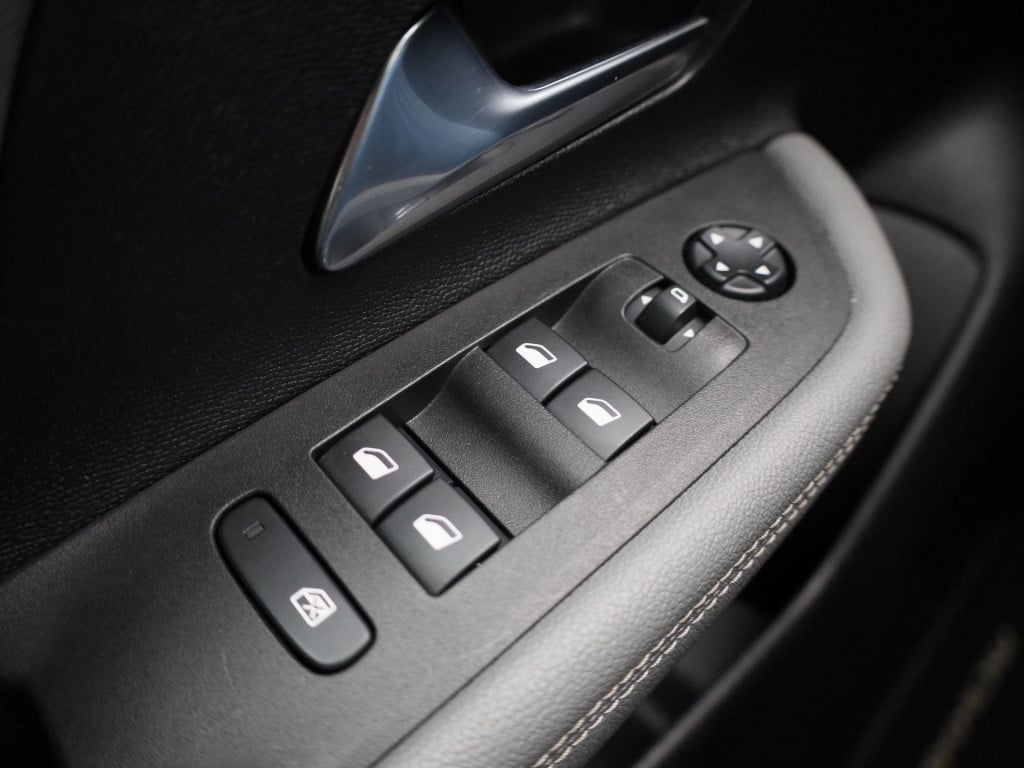 Opel Mokka 1.2 turbo edition | camera | navigatie | apple carplay&android a
