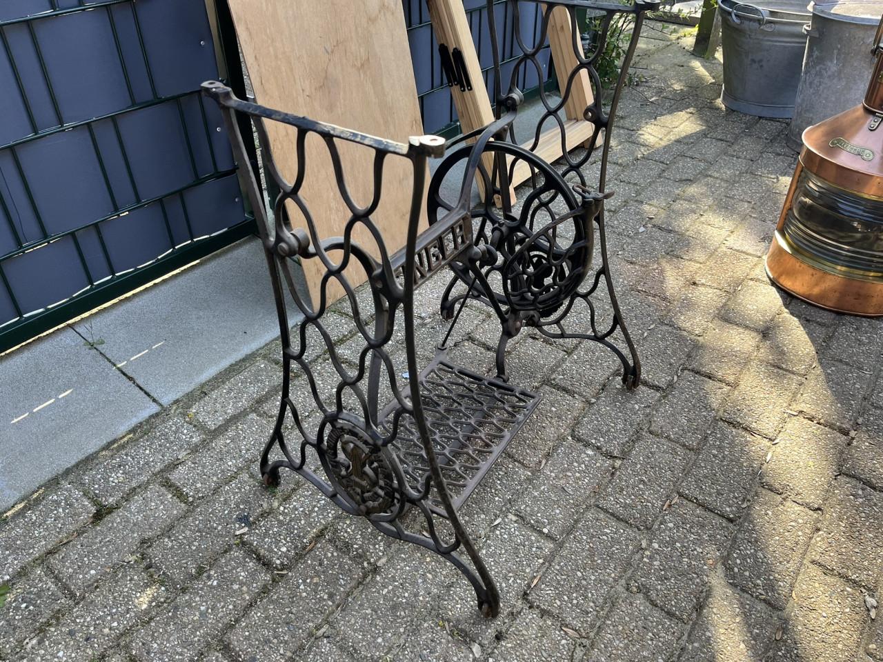 Metalen tafel frame Singer naaimachine