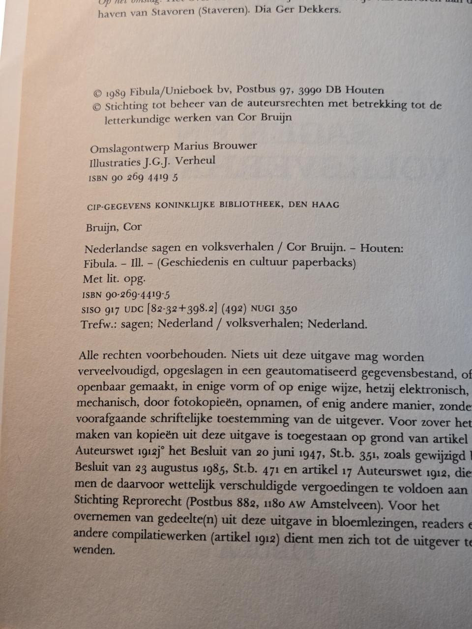 Boek Nederlandse sagen en volksverhalen van Cor Bruijn. 1989
