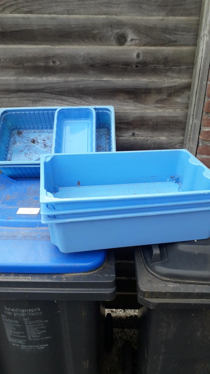 Partij kunststofspullen