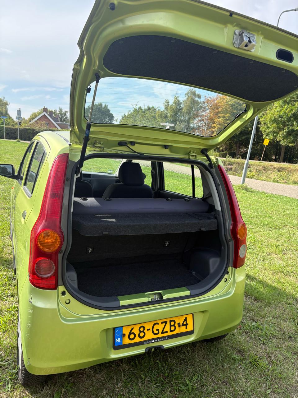 Daihatsu Cuore 1.0 5D 2008 Groen