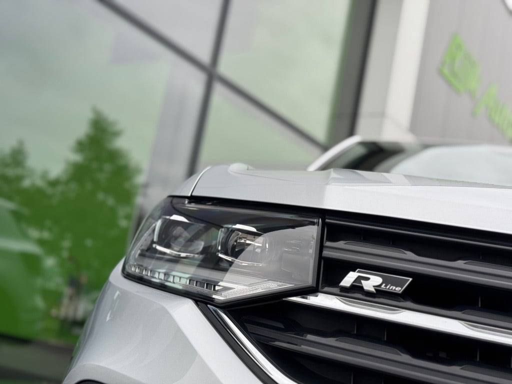 Volkswagen T-cross 1.0 tsi r-line * carplay * camera * 18 inch * nap
