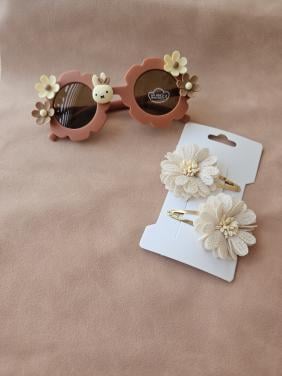 Nijntje zonnebril met klikklak haarspeldjes bloem