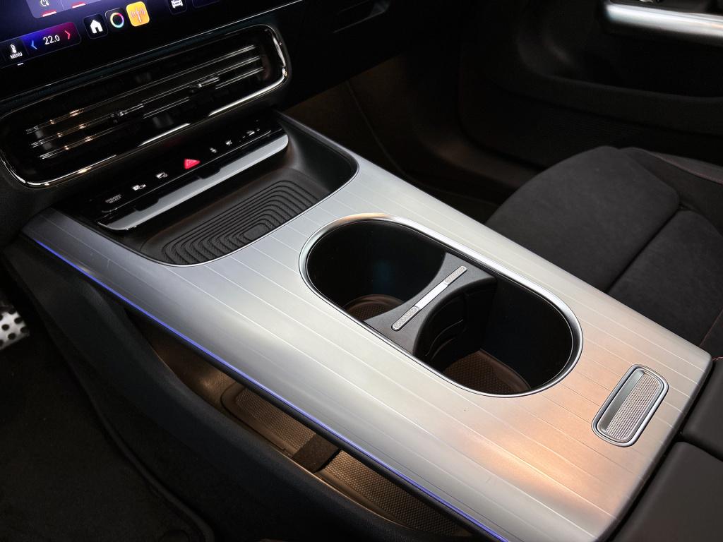 Mercedes-Benz Cla 250+ launch edition 85 kwh | trekhaak | panoramadak | mem