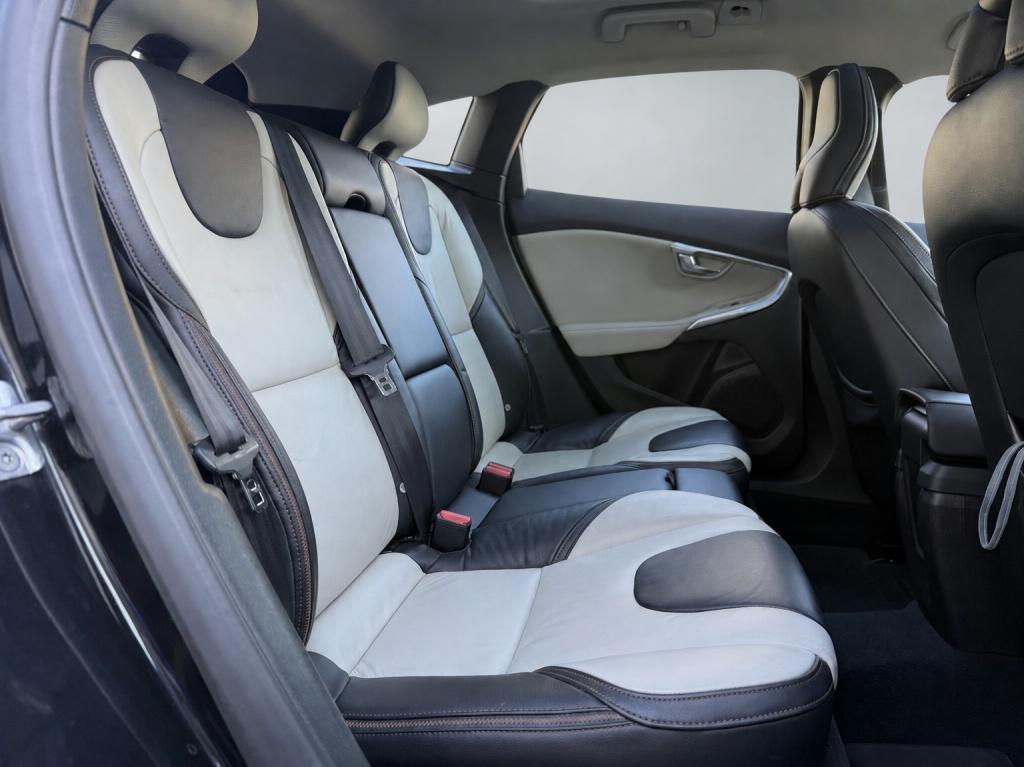 Volvo V40 cross country 1.6 t4 summum