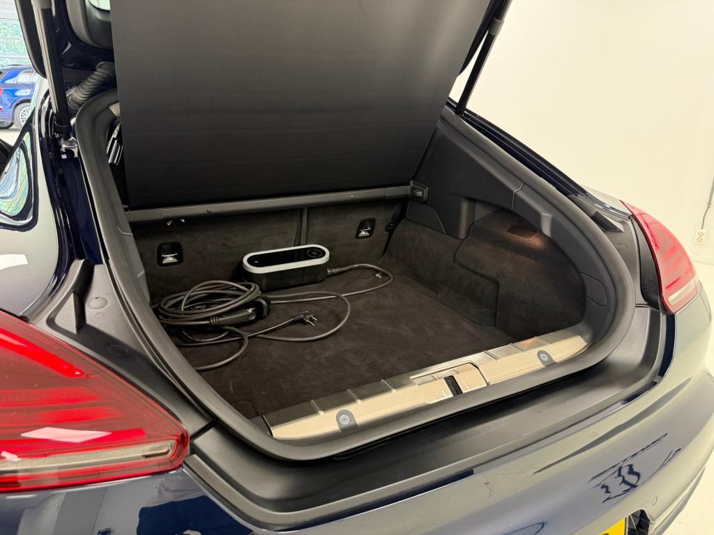 Porsche Panamera 3.0 s e-hybrid | org. nl | 1e. eigenaar | night blue metal