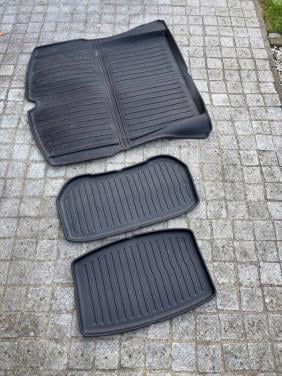 Rubber mattenset Tesla Model 3 Highland